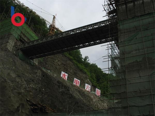 吉林省通化市中國水電六局，高空橋321（100）型30米雙排單層加強型